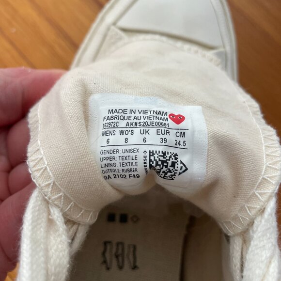 Comme des Garcons PLAY x Converse High-Top Sneakers Men's 6 / Woman's 8 - Picture 12 of 15